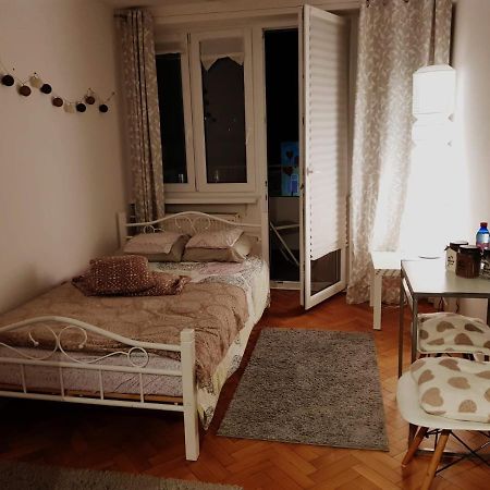 Apartament Plac Trzech Krzyzy Варшава Экстерьер фото
