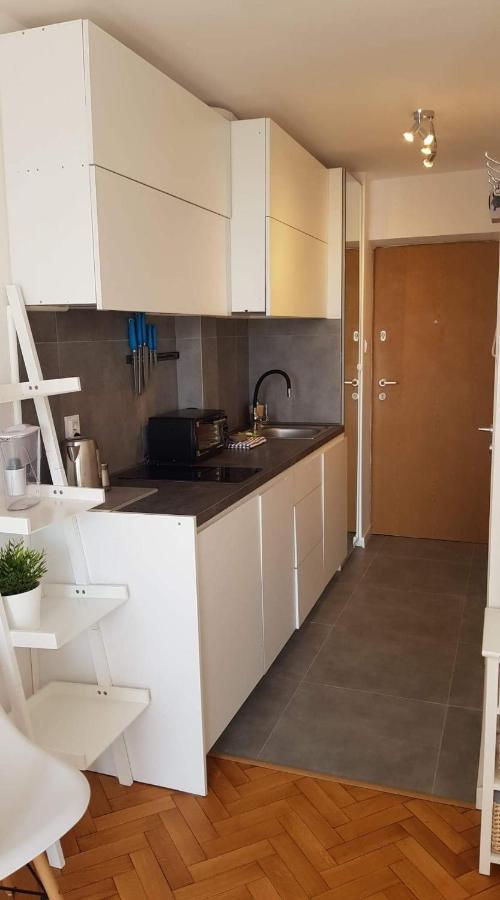 Apartament Plac Trzech Krzyzy Варшава Экстерьер фото