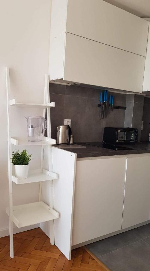Apartament Plac Trzech Krzyzy Варшава Экстерьер фото